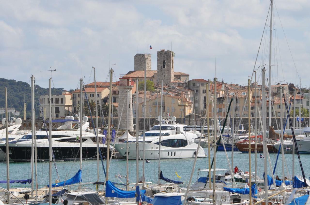 Hanna-Logis Antibes Exterior photo
